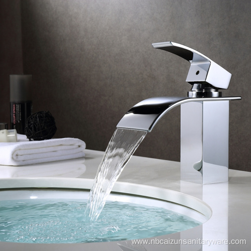 Deck Mounted Single Hole Sigle Handle Basin Faucet